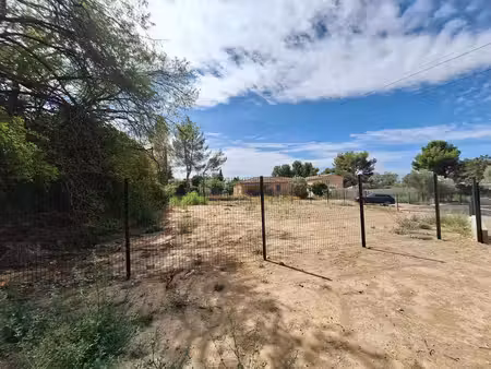 terrain viabilise de 400 m² piscinable et libre constructeur