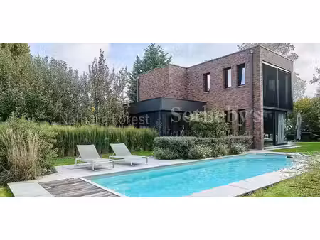 maison avec piscine et terrasse louvil (59)