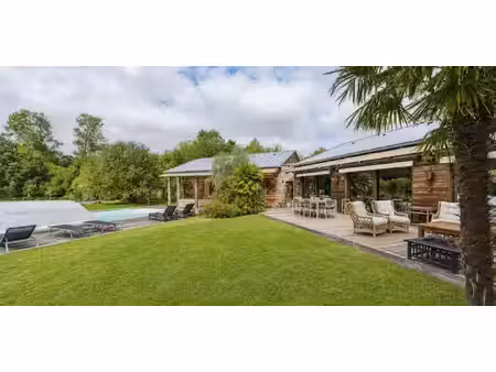 maison avec piscine et terrasse ploumilliau (22)