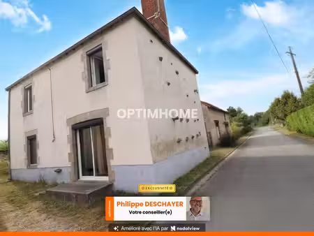 maison de village 87 m²- 4 pièces - 2 chambres - gite à rénover - grange - dépendances sur