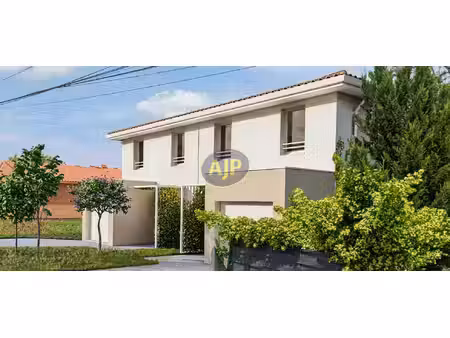 maison individuelle t4 en duplex avec garage et jardin