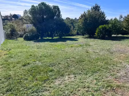 terrain à vendre saintes 916m2 119 900€