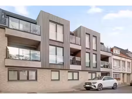 appartement lumineux et moderne avec garage à vendre à de haan