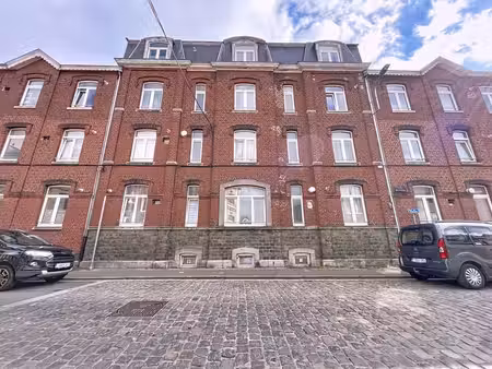 appartement au rez de chaussée  2 chambre et jardin