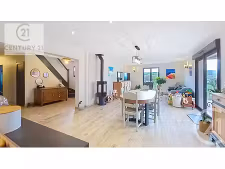 maison à vendre - 8 pièces - 175 44 m2 - la demie - 70 - franche-comte