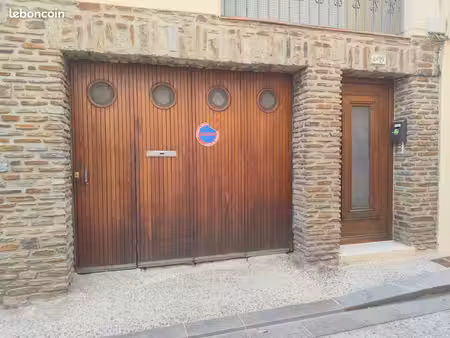 garage 29 m² – centre village argelès-sur-mer