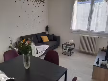 vente appartement t3 à luçon (proche centre ville)