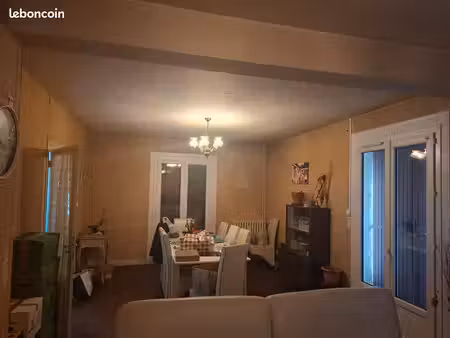 maison a vendre montcaret