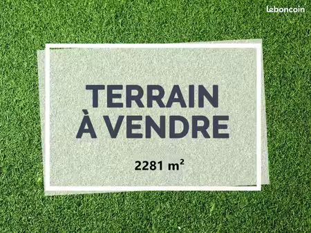 terrain 2 281 m² longueville