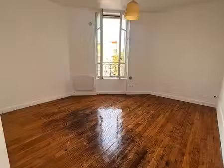 appartement f2 le bourget