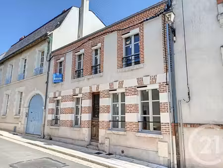maison à louer - 4 pièces - 126 60 m2 - romorantin lanthenay - 41 - centre