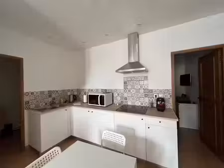 location duplex 3 pièces 40 m² à carqueiranne (83320)  950 €