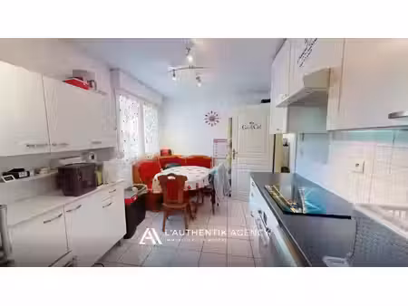 location appartement 4 pièces 94.75 m² à avolsheim (67120)  1 295 €