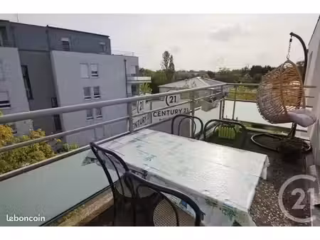 studio à louer avec garage et terrasse