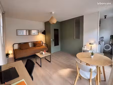 studio meublé
