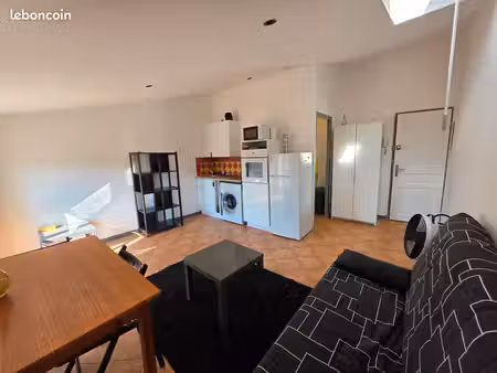 t1 meublé 20 m2 trans