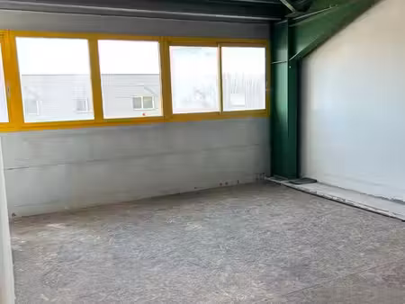 espace de stockage professionnel 40 m² – courtry 77181