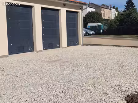 location garage box 20m2 - camping car