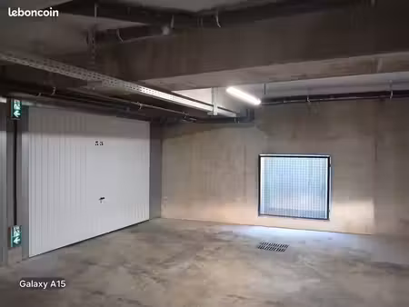 garage à vendre ou à louer