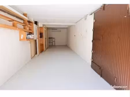 location garage 26m2