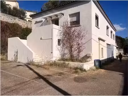 location appartement 4 pièces 92 m² à moussac (30190)  720 €