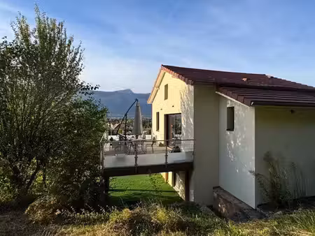 maison avec dépendances