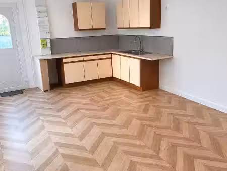 location appartement rez de chaussée   centre bourg
