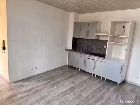 appartement t2 bis