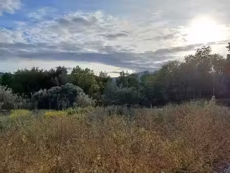 vente terrain 700 m² à montesquieu-des-albères (66740)  199 900 €