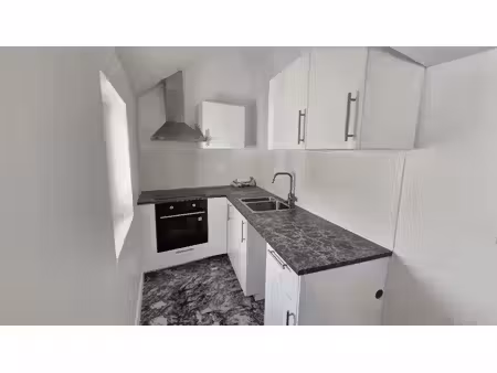 location appartement 2 pièces 48 m² à pontoise (95000)  1 080 €