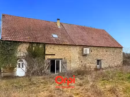 vente maison 4 pièces 141 m² à jarnages (23140)  42 000 €