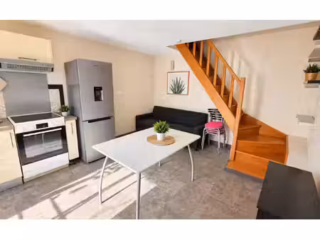 saint-andré-de-cubzac -- t2 en duplex avec jardin privatif  p