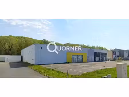 vente commerce 1173m²