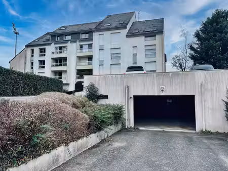 quimper kerfeunteun - place de parking intérieure sécurisée