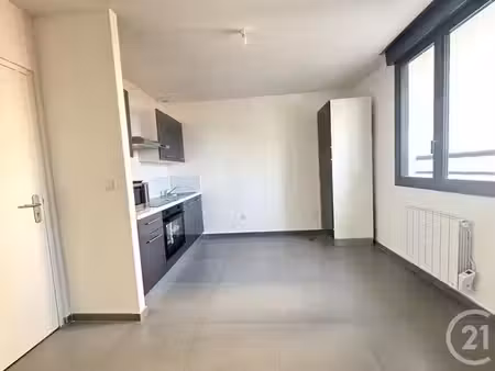 appartement t2 à louer - 2 pièces - 28 50 m2 - st fons - 69 - rhone-alpes