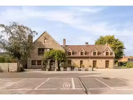 villa majestueuse