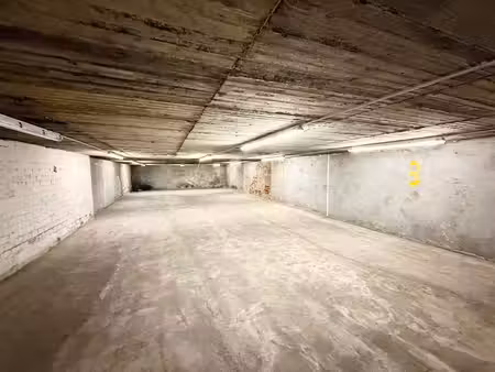 surface de parkings sécurisé !