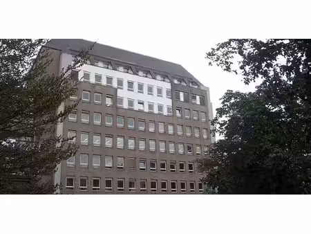 bureau à louer à ixelles pour € 11.778