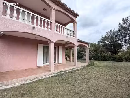maison t5 avec garage et jardin