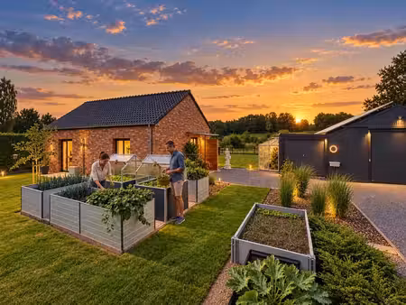 superbe propriété neuve : maison  entrepôt  garage  terrain.