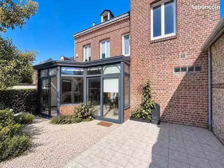 maison 6 pièces 109 m²