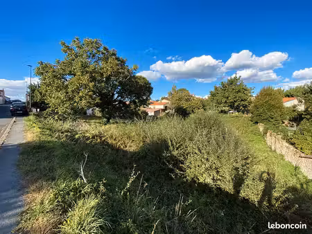 terrain 969 m² chanverrie