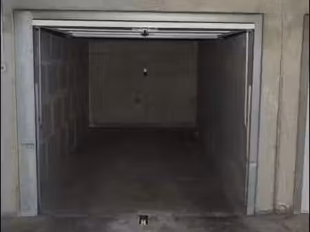 loue garage