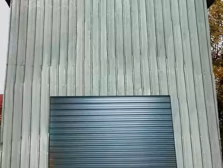 local de stockage 100m2 à louer
