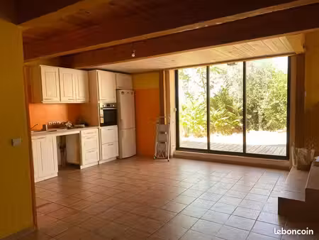 maison 90 m2 en pleine campagne