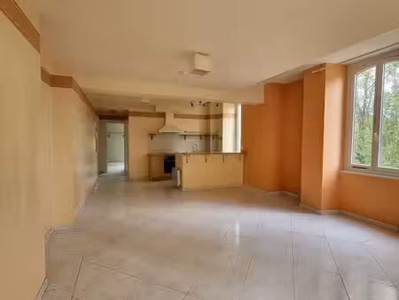 bel appartement t3 plain pied a gondrin
