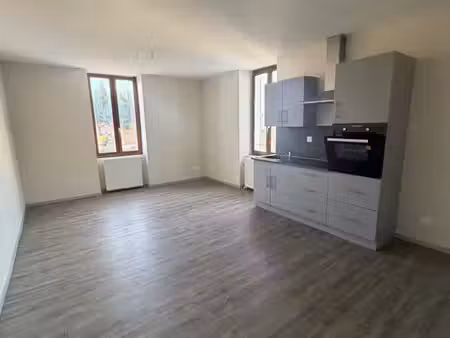 amplepuis - appartement à louer t2