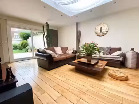 vente maison 9 pièces 180 m² à lille (59000)  441 000 €