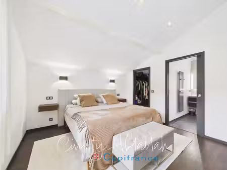 filliere (74) villa contemporaine avec vue panoramique & terrain construuctible – opportun
