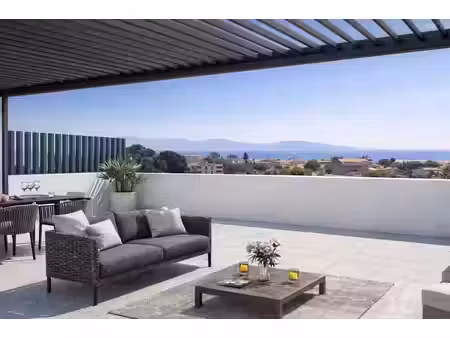 vente appartement 4 pièces 110 m² à la ciotat (13600)  899 000 €
